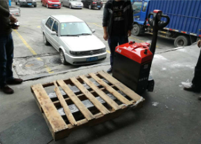 電動搬運(yùn)車能為物流運(yùn)輸企業(yè)帶來哪些好處