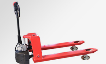 電動托盤搬運車中體現(xiàn)的人性化的設計