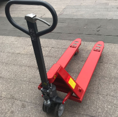 做好防護(hù)，減少“叉錯”，手動叉車事故該這樣避免