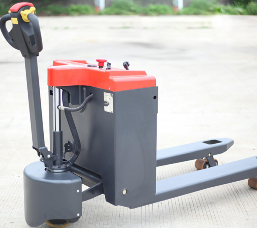 電動叉車的價位會受到品牌，型號，配置等因素的影響